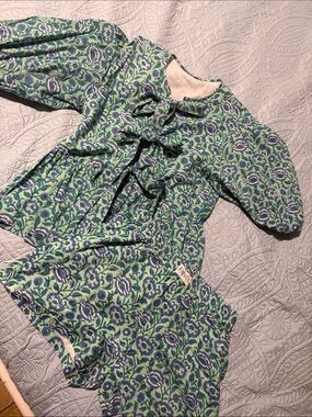 Women’s floral set!